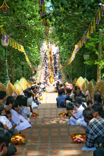 ภาพ No.81270:พระภิกษุ สามเณร วัดบ้านขุน  ธรรมยาตราฉลองแชมป์บาลี ของคณะสงฆ์ภาค 7 ประจำปี 2566 วันเสาร์ที่ 27 พฤษภาคม พ.ศ. 2566