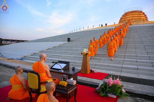 ภาพ No.194630:พิธีปฐมเริ่มสุวรรณรังสรรค์มหาธรรมกายเจดีย์ วันจันทร์ที่ 13 มกราคม พ.ศ. 2568 ณ มหาธรรมกายเจดีย์ วัดพระธรรมกาย จ.ปทุมธานี
