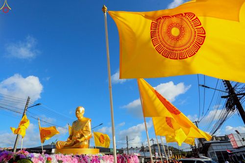 ภาพ No.248853:วันที่ 20 กันยายน พ.ศ. 2568 พิธีอัญเชิญรูปหล่อหลวงปู่วัดปากน้ำ ภาษีเจริญ จากวัดมงคลนิมิตร พระอารามหลวง เพื่อประดิษฐาน ณ วิหารพระมงคลเทพมุนี (สด จนฺทสโร)  ศูนย์ปฏิบัติธรรมภูเก็ต จ.ภูเก็ต