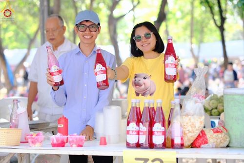 ภาพ No.193999:วัดพระธรรมกาย จัดงานวันเด็กแห่งชาติ ประจำปี พ.ศ.2568 ออกร้านอาหาร 200 ร้าน มอบของขวัญหลายหมื่นชิ้น วันที่ 12 มกราคม พ.ศ. 2568 วัดพระธรรมกาย อ.คลองหลวง จ.ปทุมธานี