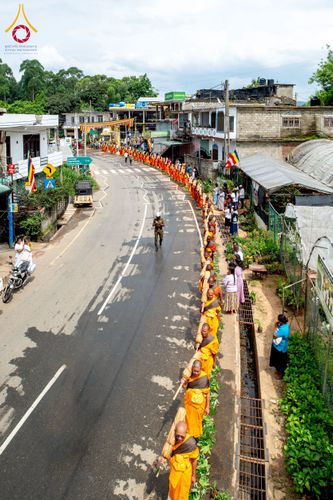 ภาพ No.226384:วันที่ 7-10 พฤษภาคม พ.ศ. 2568 โครงการเดินธรรมยาตรา สยาม-ลังกา ธรรมยาตรา ฉลองเทศกาลวิสาขบูชาแห่งชาติ ศรีลังกา บูชาธรรม 81 ปี หลวงพ่อธัมมชโย เมืองนูวราอิลิยา ประเทศศรีลังกา