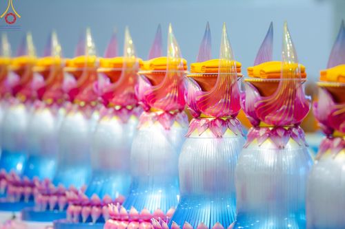 ภาพ No.154406:พิธีบูชาครูผู้ค้นพบวิชชาธรรมกาย ณ สภาธรรมกายสากล วัดพระธรรมกาย วันอังคารที่ 17 กันยายน พ.ศ. 2567