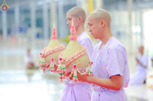 ภาพ No.180673:พิธีบรรพชาอุปสมบท โครงการอุปสมบทบูชาธรรมมหาปูชนียาจารย์ ประจำปีพุทธศักราช 2567 วันเสาร์ที่ 7 ธันวาคมพ.ศ. 2567 ณ วัดพระธรรมกาย จ.ปทุมธานี