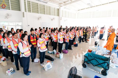 ภาพ No.110126:V.8 พลังทีม การเตรียมงาน เก็บงาน การรับบุญของเจ้าหน้าที่หน่วยงานต่างๆ เพื่อโครงการธรรมยาตรา กตัญญูบูชามหาปูชนียาจารย์ พระมงคลเทพมุนี (สด จนฺทสโร) พระผู้ปราบมาร อนุสรณ์สถาน 7 แห่ง ปีที่ 12 ระหว่างวันที่ 2 - 31 มกราคม พ.ศ.2567