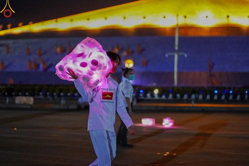 ภาพ No.150716:V.44 เพื่อพ่อ ภาพเตรียมงาน ปฎิบัติงาน ของเจ้าหน้าที่ อาสาสมัคร ทุกสถานะ เพื่อความสำเร็จ ในงานวันธรรมชัย วันอังคารที่ 27 สิงหาคม พ.ศ. 2567