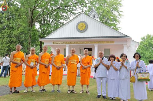 ภาพ No.144843:พิธีประดิษฐานลูกนิมิตมหาสมบัติ ผูกสีมาสถาปนาอุโบสถ บูชาธรรม ๘๐ ปี หลวงพ่อธัมมชโย วันอาทิตย์ที่ ๓๐ มิถุนายน พ.ศ. ๒๕๖๗ วัดพระธรรมกายนิวเจอร์ซี ประเทศสหรัฐอเมริกา