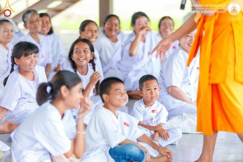 ภาพ No.157965:โครงการอบรมอุบาสก อุบาสิกาแก้ว  ตัวแทนทอดกฐิน 30,000 วัด ทั่วไทย บูชาธรรม 80 ปี หลวงพ่อธัมมชโย โซนตะวันตก 6 จังหวัด รุ่นที่ 3 ระหว่างวันที่ 20-22 กันยายน พ.ศ. 2567 ณ ศูนย์อบรมเยาวชนกาญจนบุรี