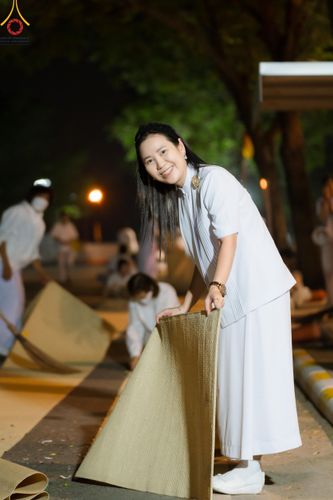 ภาพ No.120553:พิธีต้อนรับพระธรรมยาตรา ในโครงการธรรมยาตรา กตัญญูบูชา มหาปูชนียาจารย์ พระมงคลเทพมุนี(สด จนฺทสโร) พระผู้ปราบมาร อนุสรณ์สถาน 7 แห่ง ปีที่ 12 วันที่ 28 มกราคม พ.ศ. 2567 ณ วัดพระธรรมกาย จ.ปทุมธานี (ชุดที่ 2)