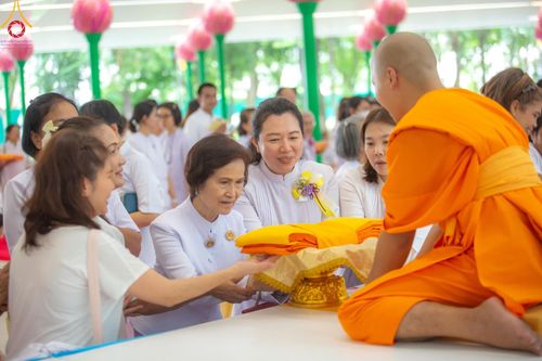 ภาพ No.136336:พิธีอุปสมบทสามเณรเตรียมสถาบันธรรมชัย รุ่นที่ 21 ณ โบสถ์พระไตรปิฏก วัดพระธรรมกาย วันเสาร์ที่ 4 พฤษภาคม พ.ศ.2567