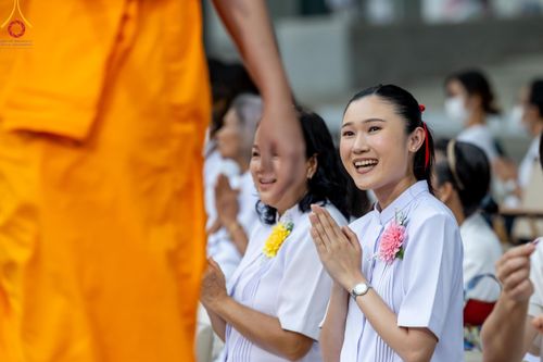 ภาพ No.120374:พิธีต้อนรับพระธรรมยาตรา ในโครงการธรรมยาตรา กตัญญูบูชา มหาปูชนียาจารย์ พระมงคลเทพมุนี(สด จนฺทสโร) พระผู้ปราบมาร อนุสรณ์สถาน 7 แห่ง ปีที่ 12 วันที่ 28 มกราคม พ.ศ. 2567 ณ วัดพระธรรมกาย จ.ปทุมธานี (ชุดที่ 2)