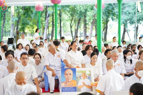 ภาพ No.141394:พิธีบรรพชาอุปสมบท โครงการอุปสมบทหมู่รุ่นผู้บริหาร รุ่นที่ 14 โครงการอุปสมบทหมู่ธรรมทายาท ระดับอุดมศึกษา รุ่นที่ 51 ภาคฤดูฝน ณ โบสถ์พระไตรปิฎก วัดพระธรรมกาย ในวันเสาร์ที่ 15 มิถุนายน พ.ศ. 2567