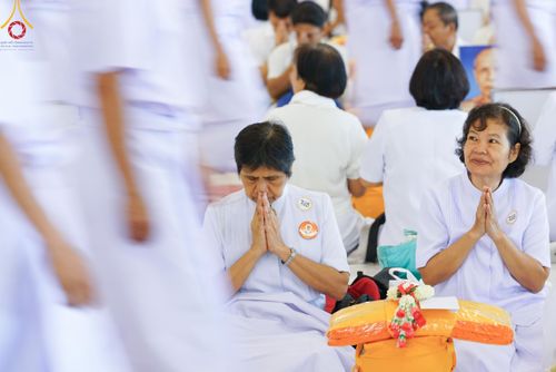 ภาพ No.180600:พิธีบรรพชาอุปสมบท โครงการอุปสมบทบูชาธรรมมหาปูชนียาจารย์ ประจำปีพุทธศักราช 2567 วันเสาร์ที่ 7 ธันวาคมพ.ศ. 2567 ณ วัดพระธรรมกาย จ.ปทุมธานี