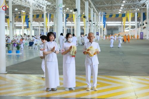 ภาพ No.158589:V.46 อาสาสมัครและเจ้าหน้าที่ทุกสถานะ ร่วมแรงร่วมใจรับบุญเตรียมงาน เก็บงาน งานบุญในเดือนกันยายน พ.ศ. 2567 ณ วัดพระธรรมกาย