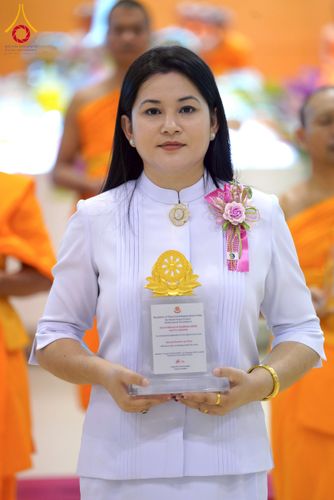 ภาพ No.232213:วันอาทิตย์ที่ 6 กรกฏาคม พ.ศ. 2568 พิธีมอบโล่เกียรติคุณ สวดธัมมจักกัปปวัตตนสูตร และรางวัลโครงการผู้นำแสงสว่างออนไลน์ ณ ห้องแก้วสารพัดนึก1 สภาธรรมกายสากล วัดพระธรรมกาย