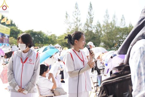 ภาพ No.203029:V.51 สารพัดV สารพัดดี ที่คลองบางนางแท่น ในโครงการธรรมยาตรา กตัญญูบูชา มหาปูชนียาจารย์ พระมงคลเทพมุนี(สด จนฺทสโร) พระผู้ปราบมาร อนุสรณ์สถาน 7 แห่ง ปีที่ 13 ระหว่างวันที่ 2-31 มกราคม พ.ศ. 2568