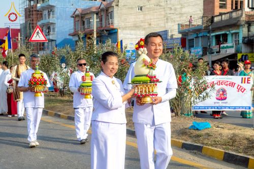 ภาพ No.212961:วันที่ 14 - 15 มีนาคม พ.ศ. 2568 คณะสงฆ์และสามเณรเดินธรรมยาตรา ในโครงการบวชสามเณรเนปาล 500 รูป ไปยังสถานที่รอบมายาเทวีและลุมพินีเกรด ณ ลุมพินี ประเทศเนปาล