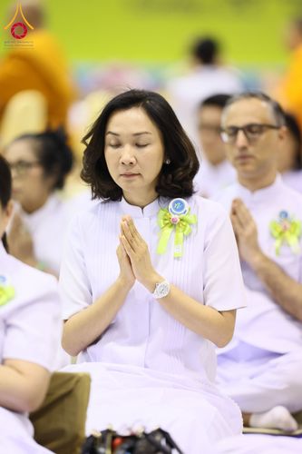 ภาพ No.185313:พิธีถวายมหาสังฆทาน 1,000 วัด ในวาระอายุวัฒนมงคล 84 ปี หลวงพ่อทัตตชีโว วันอาทิตย์ที่ 22 ธันวาคม พ.ศ. 2567 ณ สภาธรรมกายสากล วัดพระธรรมกาย