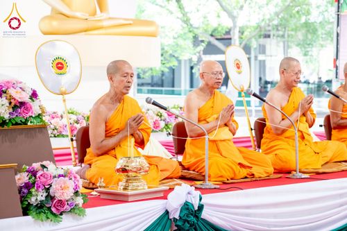 ภาพ No.214056:วันอังคารที่ 1 เมษายน พ.ศ. 2568  “วันคล้ายวันสถาปนากระทรวงศึกษาธิการ ครบรอบ 133 ปี จ.ปทุมธานี ณ วัดพระธรรมกาย”