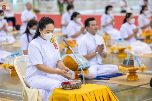 ภาพ No.88200:พิธีมุทิตาสักการะ เปรียญธรรม 9,6,3 และบาลีศึกษา 6,3  พิธีมอบดวงแก้วสามเณรทรงบาลีไวยากรณ์ วันอาทิตย์ 17 กันยายน พ.ศ. 2566 ณ สภาธรรมกายสากล วัดพระธรรมกาย