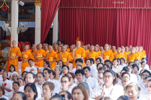 ภาพ No.196775:พิธีทอดผ้าป่าทำนุบำรุงศาสนสถาน ณ วัดสิงห์ ต.บางคูเวียง อ.บางกรวย จ.นนทบุรี ในโครงการธรรมยาตรา กตัญญูบูชา มหาปูชนียาจารย์ พระมงคลเทพมุนี(สด จนฺทสโร) พระผู้ปราบมาร อนุสรณ์สถาน 7 แห่ง ปีที่ 13 วันที่ 17 มกราคม พ.ศ. 2568