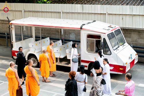 ภาพ No.340133:วันที่ 21 กรกฎาคม พ.ศ. 2569 เอกอัครราชทูตศรีลังกาประจำประเทศไทย เยี่ยมชมวัดพระธรรมกาย กระชับความสัมพันธ์ทางศาสนา