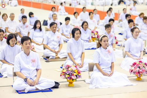 ภาพ No.281066:วันที่ 21 ธันวาคม พ.ศ.2568 พิธีมุทิตาหลวงพ่อทัตตชีโว ณ ห้องแก้วสารพัดนึก วัดพระธรรมกาย