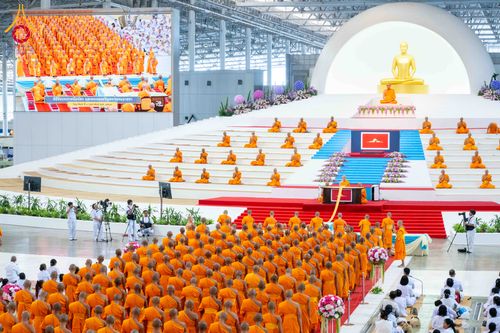 ภาพ No.308737:วันที่ 1 กุมภาพันธ์ พ.ศ. 2569 พิธีรับประกาศนียบัตร และพระของขวัญพระธรรมยาตรา ณ สภาธรรมกายสากล วัดพระธรรมกาย จ.ปทุมธานี