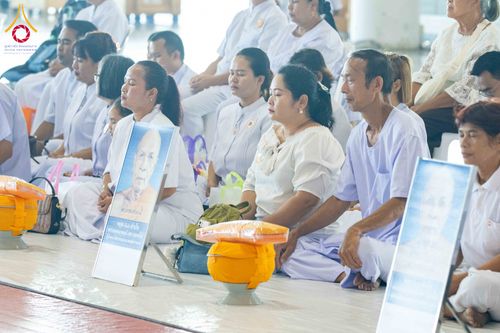 ภาพ No.319427:วันเสาร์ที่ 4 เมษายน พ.ศ.2569 พิธีขอขมา มอบผ้าไตร และถวายบาตรแด่นาคธรรมทายาท ในโครงการบรรพชาสามเณรฟื้นฟูพระพุทธศาสนาทั่วไทย โครงการหน่อแก้วเปรียญธรรม รุ่นที่ 14 โครงการสามเณรยุวธรรมทายาท รุ่นที่ 34 โครงการสามเณรมัชฌิมธรรมทายาท รุ่นที่ 30 ณ สภาธรรมกายสากล