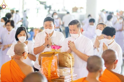 ภาพ No.66488:พิธีถวายอุปกรณ์เครื่องกันหนาว แด่คณะพระภิกษุ สามเณร วัดพระธรรมกาย วันเสาร์ที่ 10 ธันวาคม พ.ศ. 2565 ณ สภาธรรมกายสากล วัดพระธรรมกาย จ.ปทุมธานี