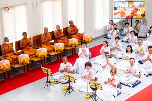 ภาพ No.336223:วันจันทร์ที่ 22 มิถุนายน พ.ศ.2569 พิธีอัญเชิญพระธรรมกาย และบรรจุพระบรมสารีริกธาตุ  ภายในเกศดอกบัวตูม องค์พระประธาน ณ อาคารสมปรารถนา วัดกลางธนรินทร์ ต.บ้านแป้ง อ.พรหมบุรี จ.สิงห์บุรี