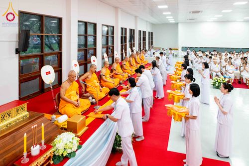 ภาพ No.314920:วันอาทิตย์ที่ 22 มีนาคม พ.ศ. 2569 พิธีบำเพ็ญกุศล คุณพ่อณรงค์ จินตมากุล  สิริอายุ 99 ปี 11 เดือน โยมบิดา พระครูปลัดรัตนวีรวัฒน์ (รังสฤษดิ์ อิทฺธิจินตโก) ที่ปรึกษาเจ้าคณะจังหวัดปทุมธานี เจ้าอาวาสวัดพระธรรมกาย  ณ ห้องปลูกศรัทธา 2 วัดพระธรรมกาย ปทุมธานี