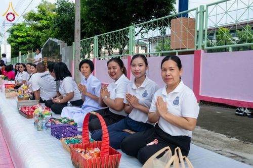 ภาพ No.342554:วันที่ 5 สิงหาคม พ.ศ. 2569  กิจกรรมตักบาตรโครงการรักความดี เพื่อเผยแผ่งานพระพุทธศาสนา  ศูนย์คมนาคม วัดพระธรรมกาย ณ โรงเรียนสังข์อ่ำ อ.คลองหลวง จ.ปทุมธานี