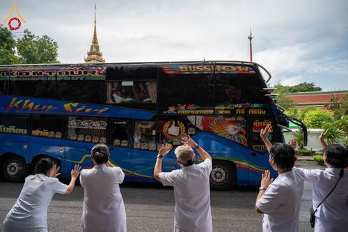 ภาพ No.351549:วันที่ 22 กันยายน พ.ศ. 2569  พิธีตักบาตรสามเณรธรรมทายาท โครงการบรรพชาพัฒนาคุณธรรม จริยธรรม  สำหรับนักเรียนนายสิบตำรวจ (นสต.) รุ่นที่ 16 ศูนย์ฝึกอบรมตำรวจภูธรภาค 1  ณ วัดพระพุทธบาทราชวรมหาวิหาร