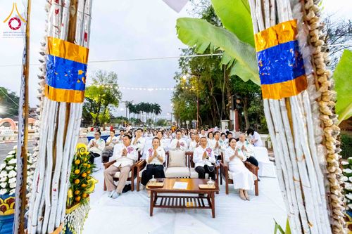 ภาพ No.310786:วันอาทิตย์ที่ 22 กุมภาพันธ์ พ.ศ. 2569 พิธีตักบาตรเเด่คณะพระภิกษุสงฆ์ 1,111 รูป จังหวัดน่าน หนึ่งในโครงการตักบาตรพระ 2,000,000 รูป 77 จังหวัดทั่วไทย ในวาระอันเป็นมงคลยิ่ง ครบรอบ 744 ปี นครน่าน สืบสานศรัทธา ทำบุญใหญ่ของเมืองน่าน ณ ข่วงเมือง วัดภูมินทร์ อำเ