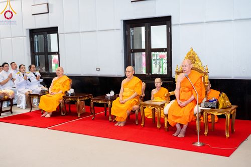 ภาพ No.332351:วันเสาร์ที่ 6 มิถุนายน พ.ศ.2569 พิธีต้อนรับสัญญาบัตร พัดยศ พระราชภาวนาวชิรวิเทศ วิ. ณ อุโบสถพระไตรปิฏก วัดพระธรรมกาย