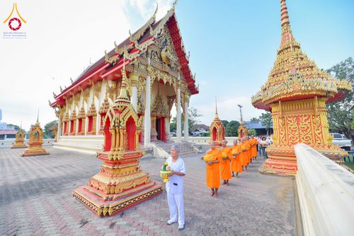 ภาพ No.285159:วันเสาร์ที่ 6 ธันวาคม พ.ศ.2568  พิธีอุปสมบทธรรมทายาท โครงการบรรพชาอุปสมบทหมู่  รุ่นบูชาธรรมมหาปูชนียาจารย์ ประจำปี 2568 ศูนย์ปฏิบัติธรรมและศูนย์อบรมเยาวชนเพชรบุรี อ.ท่ายาง จ.เพชรบุรี ณ วัดศีลคุณาราม อ.เขาย้อย เพชรบุรี