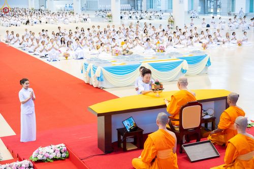 ภาพ No.281072:วันที่ 21 ธันวาคม พ.ศ.2568 พิธีมุทิตาหลวงพ่อทัตตชีโว ณ ห้องแก้วสารพัดนึก วัดพระธรรมกาย