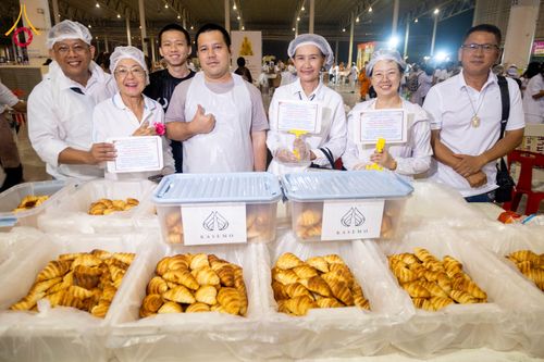 ภาพ No.306814:วันที่ 31 มกราคม พ.ศ. 2569 พิธีถวายภัตตาหารเป็นสังฆทาน แด่พระธรรมยาตรา ณ วัดพระธรรมกาย  จังหวัดปทุมธานี ในโครงการธรรมยาตรา กตัญญูบูชา มหาปูชนียาจารย์ พระมงคลเทพมุนี(สด จนฺทสโร) พระผู้ปราบมาร อนุสรณ์สถาน 7 แห่ง ปีที่ 14