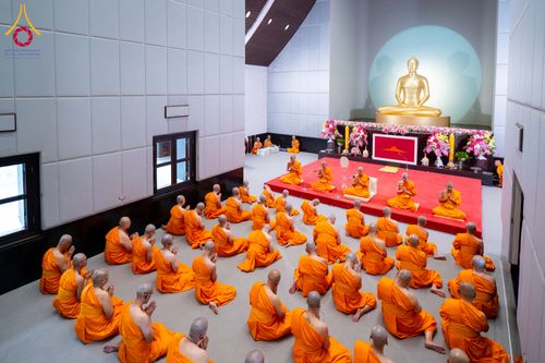 ภาพ No.286625:วันเสาร์ที่ 12 กรกฏาคม พ.ศ.2568 พิธีบรรพชาอุปสมบท  โครงการบรรพชาอุปสมบทหมู่ ธรรมทายาทนานาชาติ(ภาคภาษาจีน), โครงการบรรพชาสามเณร โรงเรียนนานาชาติ รุ่นที 14