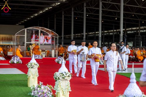 ภาพ No.316625:วันอาทิตย์ที่ 29 มีนาคม พ.ศ. 2569 พิธีทอดผ้าบังสุกุลและพิธีชำระร่าง โยมพ่อณรงค์ จินตมากุล  สิริอายุ 99 ปี 11 เดือน โยมบิดา พระครูปลัดรัตนวีรวัฒน์ (รังสฤษดิ์ อิทฺธิจินตโก) ที่ปรึกษาเจ้าคณะจังหวัดปทุมธานี เจ้าอาวาสวัดพระธรรมกาย  ณ ฌาปนสถานชั่วคราว ทางเข้า 