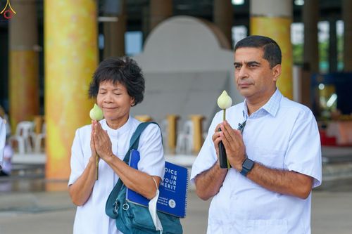ภาพ No.345192:วันที่ 7 - 19 สิงหาคม พ.ศ.2569 ต้อนรับชาวต่างชาติเยี่ยมชมวัดพระธรรมกาย