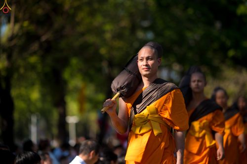 ภาพ No.279608:วันที่ 2 มกราคม พ.ศ.2569 พิธีต้อนรับพระธรรมยาตรา ครั้งที่ 1 ณ วัดพระธรรมกาย (วิหารหลวงปู่ - พระมหาธรรมกายเจดีย์)