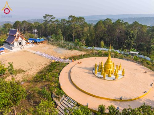 ภาพ No.317636:วันพฤหัสบดีที่ ๒ เมษายน พ.ศ.๒๕๖๙ พิธีบรรพชาสามเณรภาคฤดูร้อน น้อมบูชาธรรมอายุวัฒนมงคล ๘๒ ปี หลวงพ่อธัมมชโย และ ถวายเป็นพระราชกุศลแด่ สมเด็จพระกนิษฐาธิราชเจ้ากรมสมเด็จพระเทพรัตน์ราชสุดาฯ สยามบรมราชกุมารี รุ่นที่ ๑๓ ณ วัดทุ่งเจริญธรรม อำเภออมก๋อย จังหวัดเชี