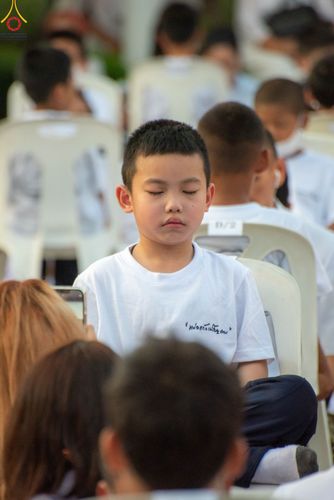 ภาพ No.78381:พิธีตัดปอยผม โครงการหน่อแก้วเปรียญธรรมรุ่นที่ 11  วันที่ 26 มีนาคม พ.ศ.2566  ณ หมู่กุฏิสามเณร อาคารค่ายจองแชมป์ วัดพระธรรมกาย