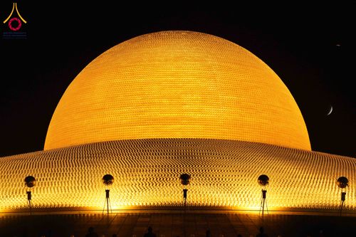 ภาพ No.312289:วันอังคารที่ 3 มีนาคม พ.ศ.2569 พิธีเวียนประทักษิณและจุดมาฆประทีป (ภาพชุดที่ 2) ณ ลานธรรมพระมหาธรรมกายเจดีย์ วัดพระธรรมกาย