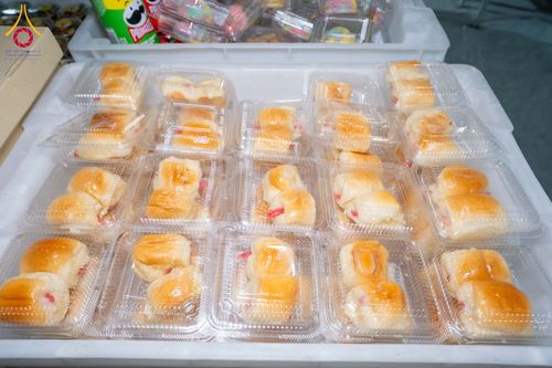 ภาพ No.301834:วันที่ 24 มกราคม พ.ศ. 2569 พิธีถวายภัตตาหารเป็นสังฆทาน แด่พระธรรมยาตรา ณ อนุสรณ์สถานบางปลา วัดบางปลา อำเภอบางเลน จังหวัดนครปฐม ในโครงการธรรมยาตรา กตัญญูบูชา มหาปูชนียาจารย์ พระมงคลเทพมุนี(สด จนฺทสโร) พระผู้ปราบมาร อนุสรณ์สถาน 7 แห่ง ปีที่ 14