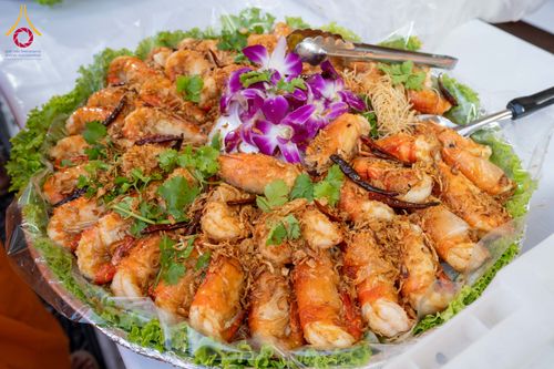 ภาพ No.295908:วันที่ 17 มกราคม พ.ศ. 2569 พิธีถวายภัตตาหารเป็นสังฆทาน แด่พระธรรมยาตรา ณ วัดโบสถ์บน ต.บางคูเวียง จ.นนทบุรี อนุสรณ์สถานลำดับที่ 4 สถานที่เกิดด้วยกายธรรม ในโครงการธรรมยาตรา กตัญญูบูชา มหาปูชนียาจารย์ พระมงคลเทพมุนี(สด จนฺทสโร) พระผู้ปราบมาร อนุสรณ์สถาน 7 แ