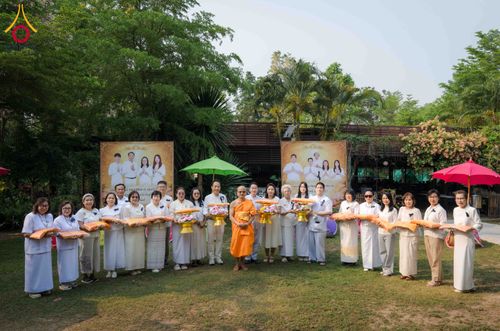 ภาพ No.318862:วันจันทร์ที่ ๖ เมษายน พ.ศ.๒๕๖๙  โครงการบรรพชาสามเณรภาคฤดูร้อน ประจำปี ๒๕๖๙  บูชาธรรม ๘๒ ปี หลวงพ่อธัมมชโย  ณ วัดห้วยตองสัก อำเภอจอมทอง จังหวัดเชียงใหม่