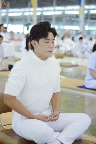 ภาพ No.247020:วันที่ 21 กันยายน พ.ศ. 2568 งานบุญวันอาทิตย์ พิธีจุดเทียนใจ ไฟนิรันด์ อนันตชัย ณ วัดพระธรรมกาย จ.ปทุมธานี