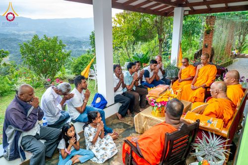 ภาพ No.175738:พิธีทอดผ้าป่าสมทบกฐิน ณ วัดอนุรุทธะอารนา เมืองมาตะเล ศรีลังกา โดยมูลนิธิธรรมกาย ในนามหลวงพ่อธัมมชโย วันที่ 7 พฤศจิกายน พ.ศ. 2567